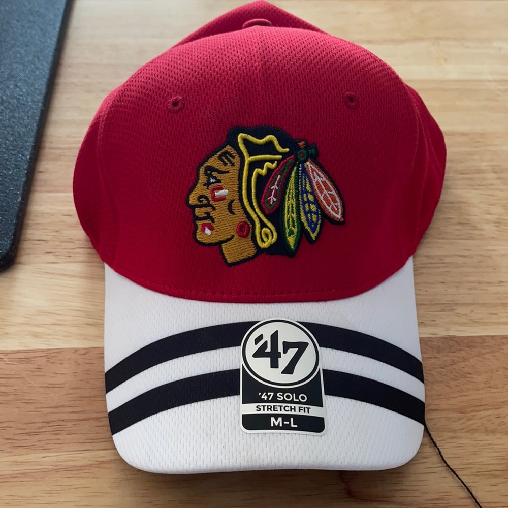 Blackhawks hat